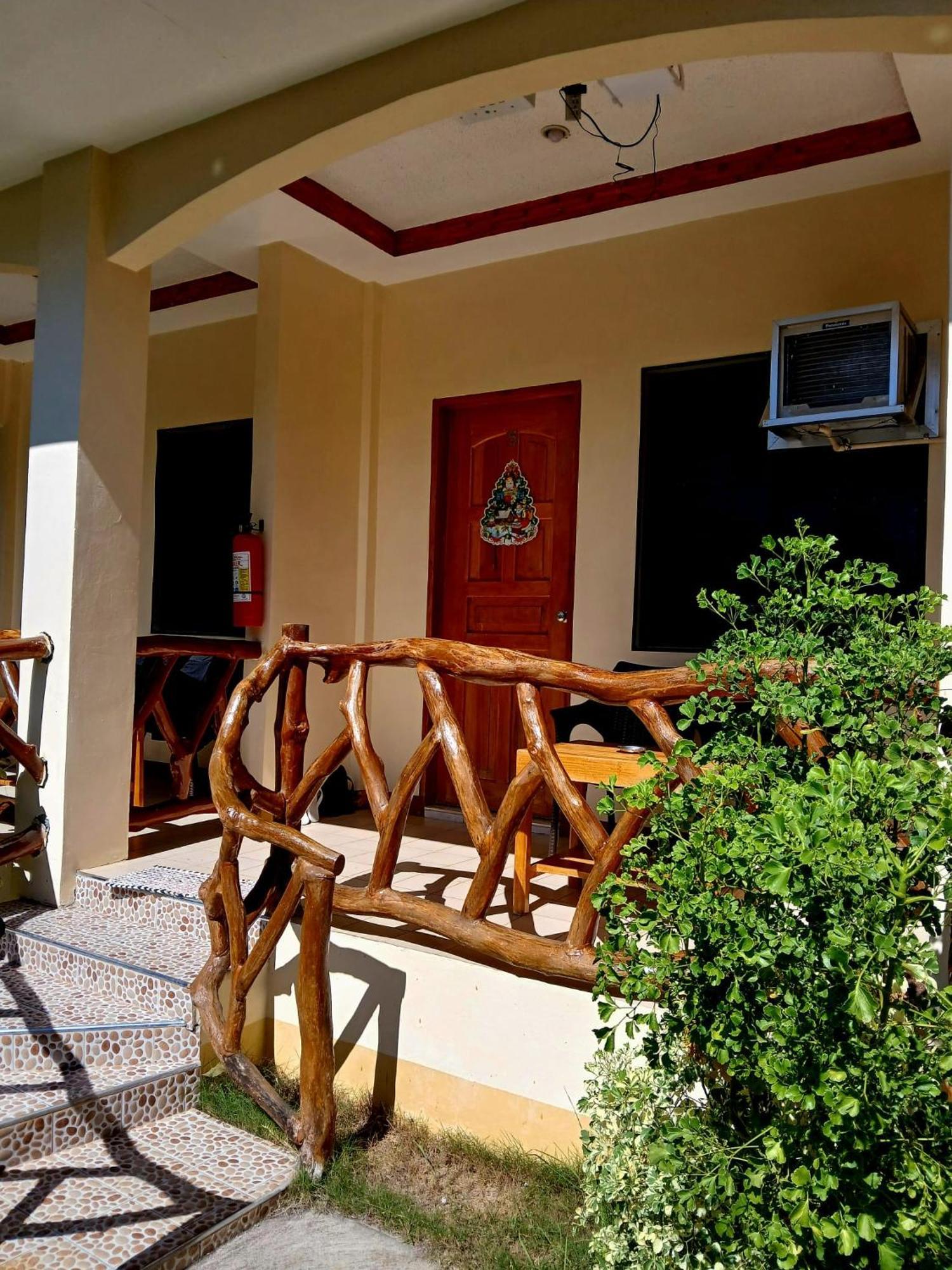 Hanna'S Place Rooms For Rent Solangon San Juan Siquijor Eksteriør bilde